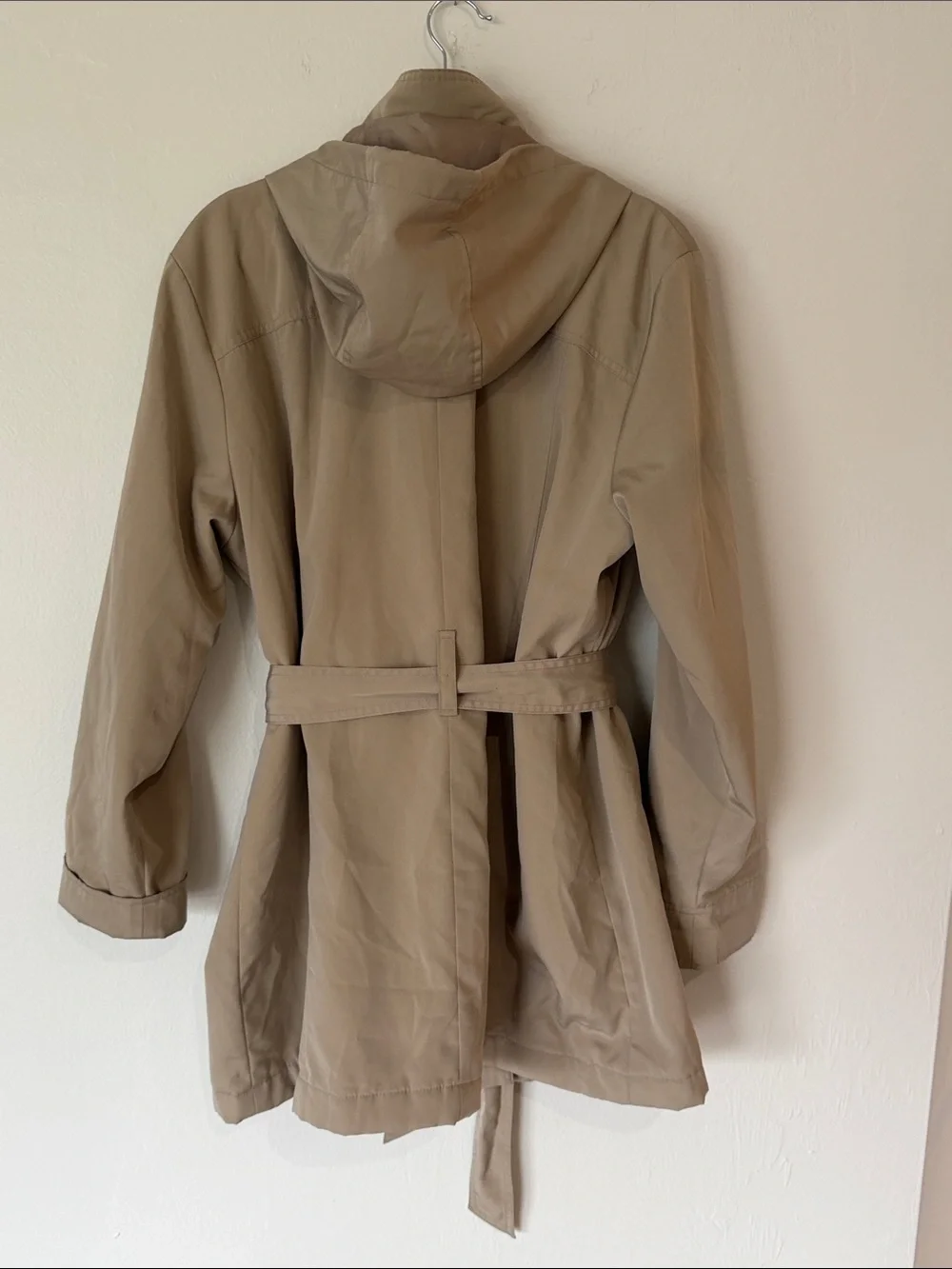 Basic Editions Khaki Trench Coat with Red Lining - Picture 3 of 4